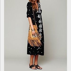 🌴SOLD🌴Free people Embroidered Fable midi dress
